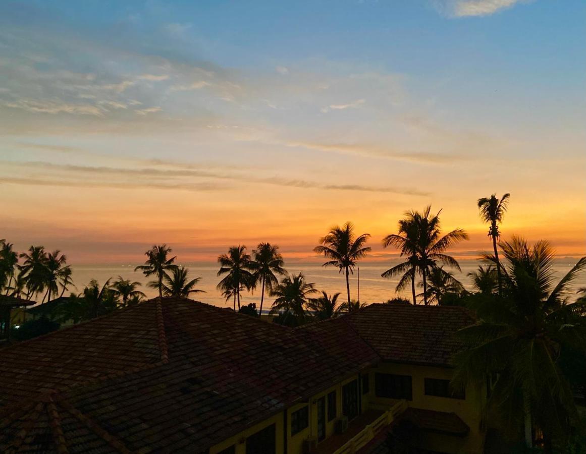 Sea View A Apartment Dehiwala-Mount Lavinia Екстериор снимка